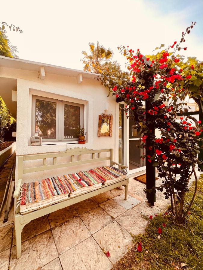 شقة Under The Vine Garden House Platánion المظهر الخارجي الصورة